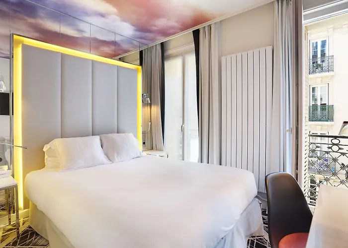 Nouvel Hotel Eiffel